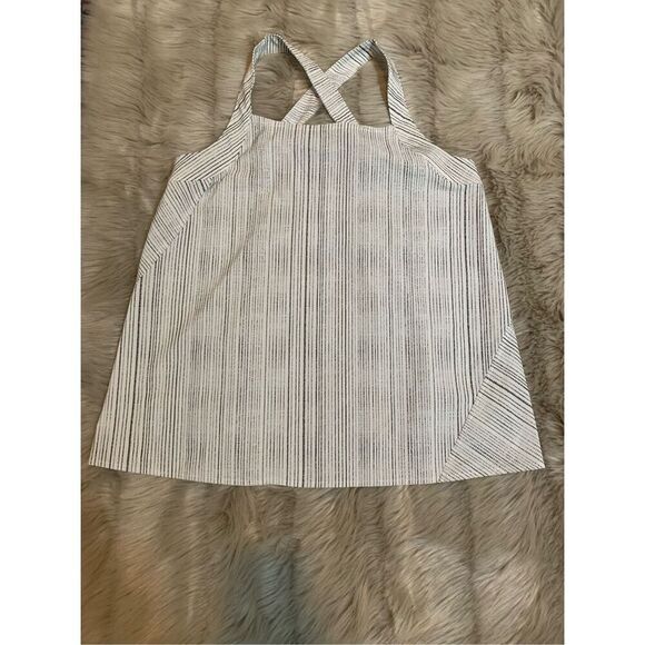 ATHLETA ARRIVAL TANK Size Medium AMARA STRIPE WHITE - Picture 5 of 9